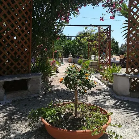 Secret Garden Holiday home
